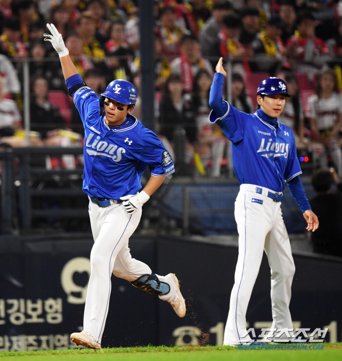 'You're going to re-sign.' 'Big Game Foreigner' Diaz brings down Yang Hyun-jong, two-run shot at consecutive times, PS 5 home runs