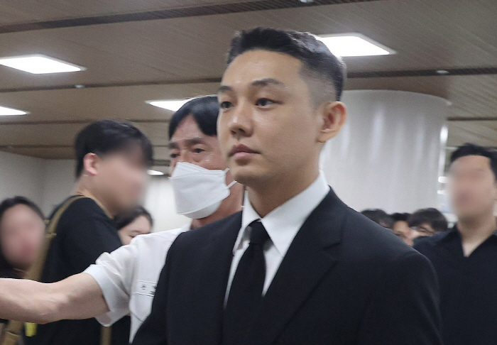 Yoo Ah-in Appeals for Leniency in Second Trial Following Drug Sentencing