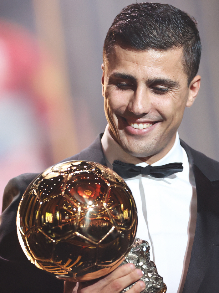 'Ballon d'Or doesn't respect Real Madrid'...' Was it this ugly...Vinicius out → Press play to Rodri award