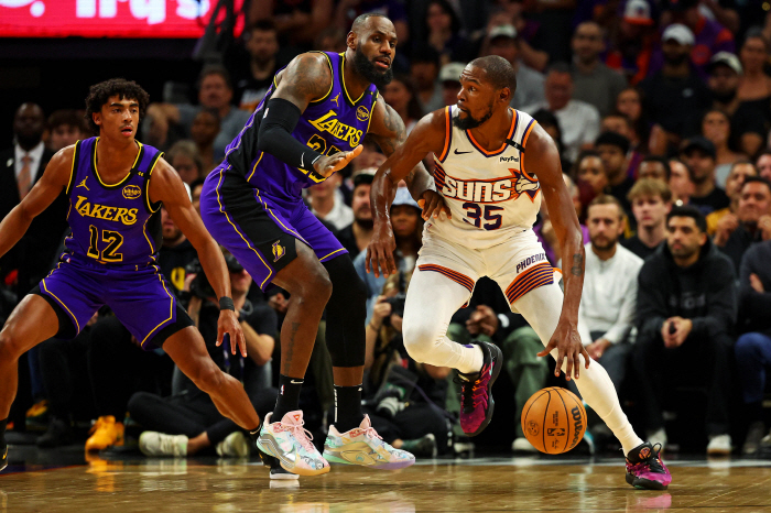 Best offensive one-two punch in the league. Durant  Booker simultaneous explosion. LeBron Downs Los Angeles Lakers