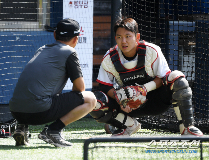 'Bulpen, catcher resources are raised in Japan.' LG pitcher Lee Ji-gang, Sung Dong-hyun, Heo Yong-joo, catcher Lee Ji-hun will participate in Junichi Finishing Camp 