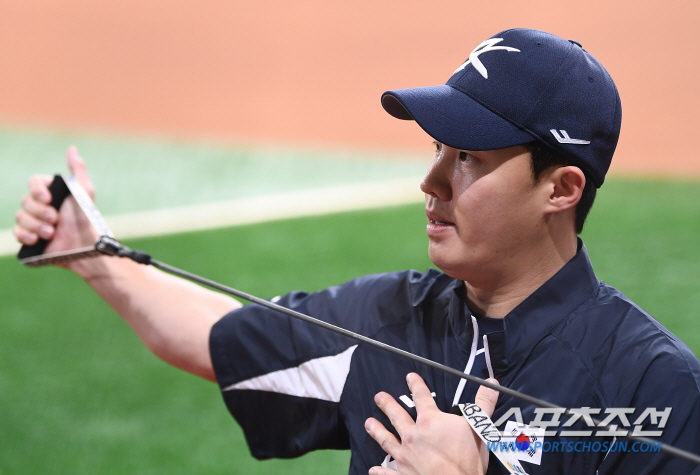 'Can you do that?' Director Ryu Joong-il's phone call, Lim Chan-kyu immediately put on his glove 