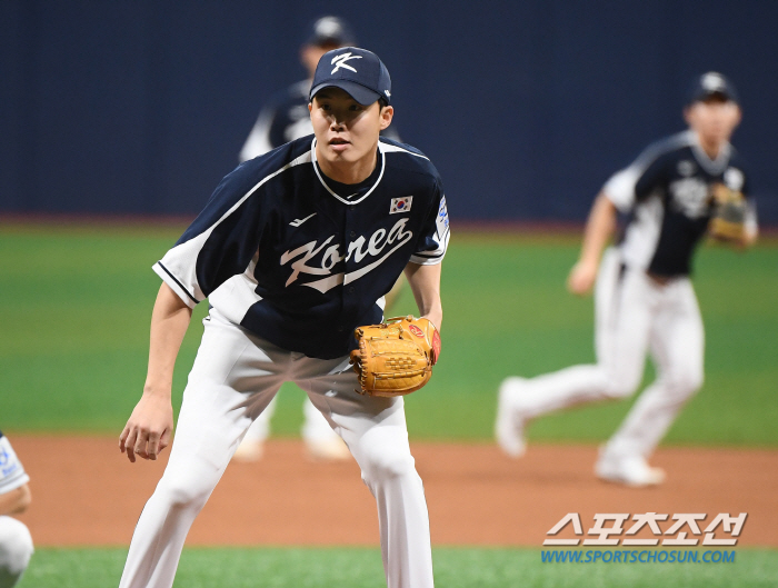 'Can you do that?' Director Ryu Joong-il's phone call, Lim Chan-kyu immediately put on his glove 