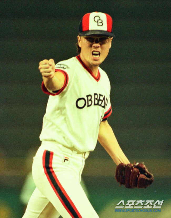 Coach Kim Sang-jin joins Lotte → Coach Kim Tae-hyung's love call to rebuild the mound. 