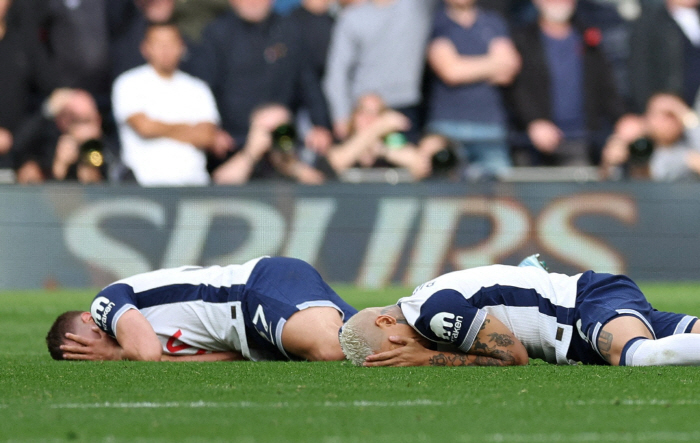 Tottenham is over, big bad news...The core board, pen, hamstring injury, tears, vice-captain Romero feels strange → Centerback duo are on the verge of annihilation