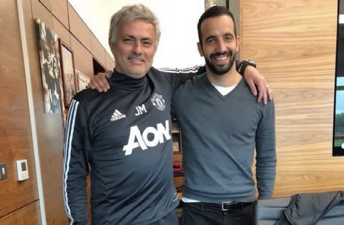 'Are you going to be Manchester United's coach, too? 'Best coach' Mourinho praises Amorim and Manchester United coach from Portugal - long-time priestly relationship