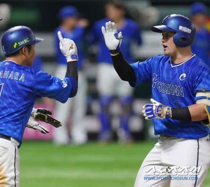 Is this Mersunil? After two consecutive losses to the strongest Softbank, the third-place team won three consecutive games and shook the Japan Series (Min Chang-ki's Japanese baseball)