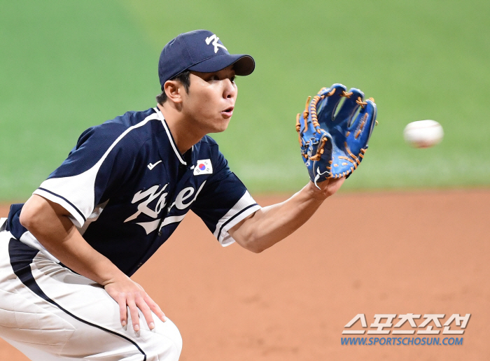 Kim Do-young and Kim Young-woong, special infielders who finally met in the national team, let's be together