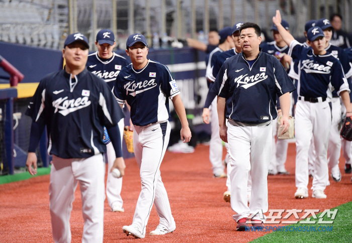 Kim Do-young and Kim Young-woong, special infielders who finally met in the national team, let's be together