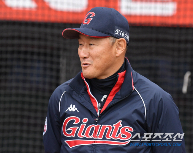 Lotte Confirmed to Recruit Head Coach Cho Won-woo! Busan's autumn baseball know-how will be added to the master of 'KS No. 7' 