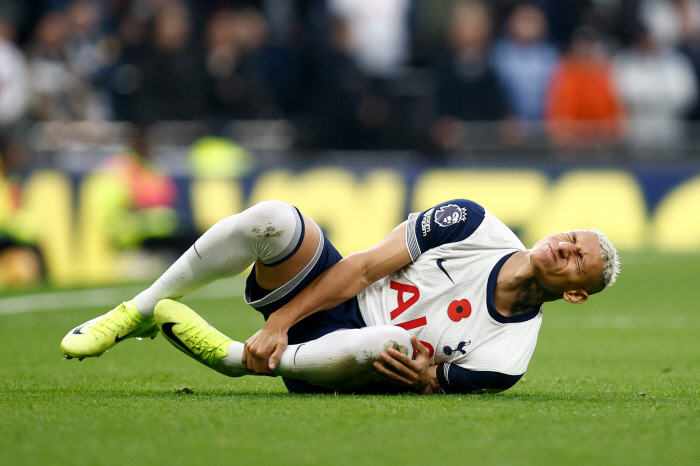 ''Shock' is out for a maximum of 6 weeks again' '108 billion' Tottenham, when are you going to pay for it