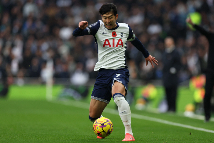 Ten-year commitment → Captain 'Living Legend' Is this only treatment for Son Heung-min, 'Shock' Tottenham will be extended for one year