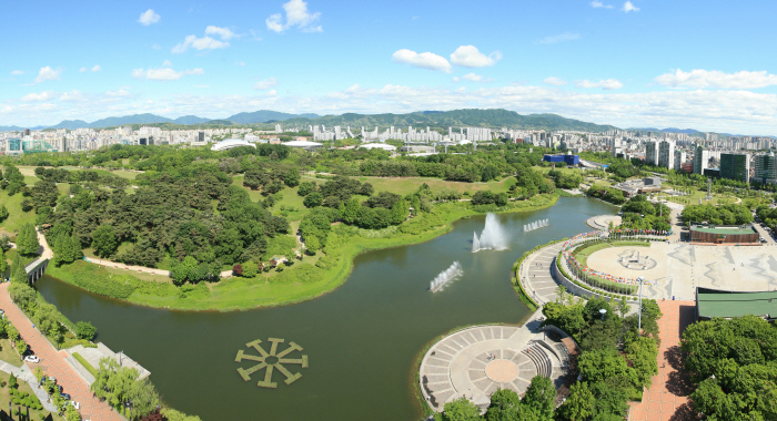 Olympic Park, Korea Forest Service Certification 'Exemplary Urban Forest' → First City Park in Seoul