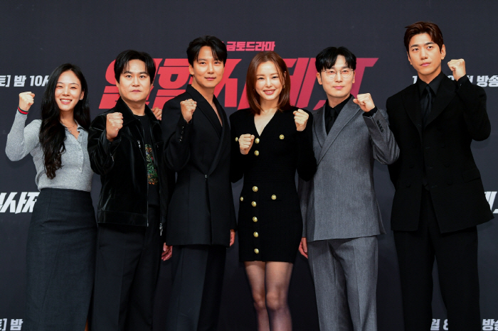 Kim Nam-gil Talks 'The Fiery Priest 2' and Grand Prize Hopes