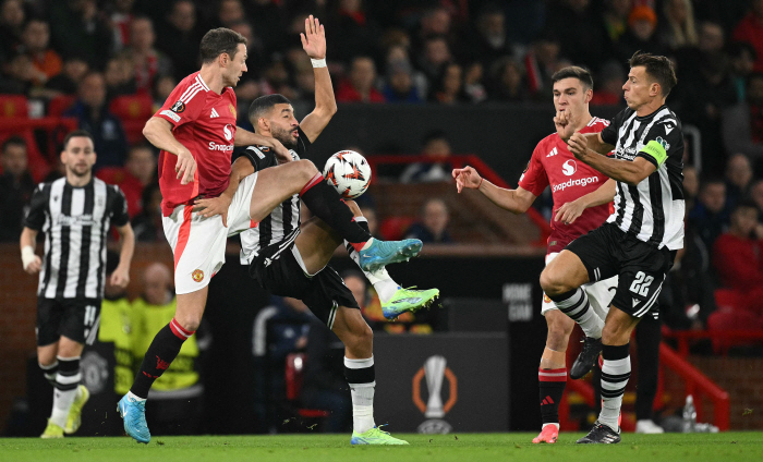 Ten Hag's ignored prospect saved Manchester United...2-0 win over PAOK with a diallo multi-goal → UEL's first win '15th place Kkeung'