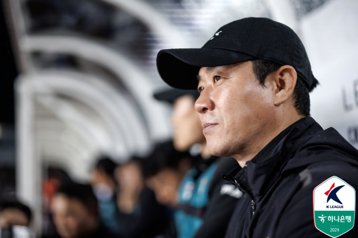 'I almost got in big trouble this season.'Director Yoon Jung-hwan's sincerity in witnessing the defeat