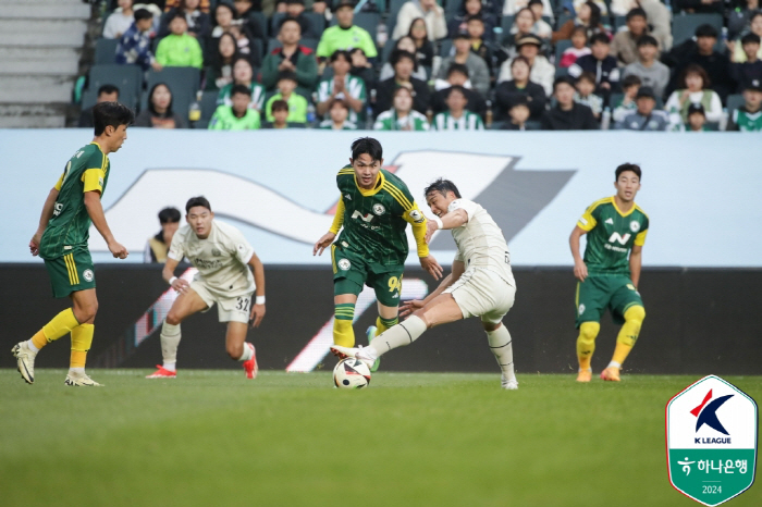 'Kim Jin-gyu, Kwon Chang-hoon, Lee Seung-woo's consecutive goals' Jeonbuk wins 3-1 over Daegu'First split round  first goal  10th place jump' 