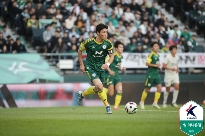 'Kim Jin-gyu, Kwon Chang-hoon, Lee Seung-woo's consecutive goals' Jeonbuk wins 3-1 over Daegu'First split round  first goal  10th place jump' 