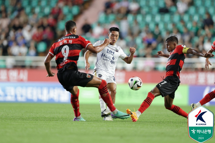 POSCO's Pohang Steelworks Fire Breaks Ahead of Pohang vs. Gimcheon Crash, Game Will Go On As Announced