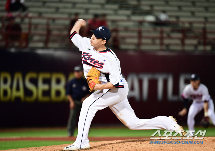 Ryu Joong-il had a reason for SOS'Emergency Joining' LG's native ace pitched 2 scoreless innings 