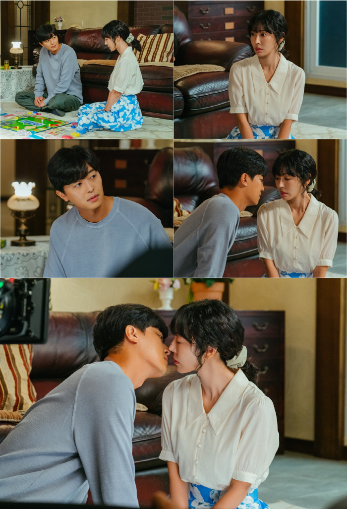 'A Virtuous Business' Captures Kim Soyeon and Yeon Woo-jin’s First Kiss Moment