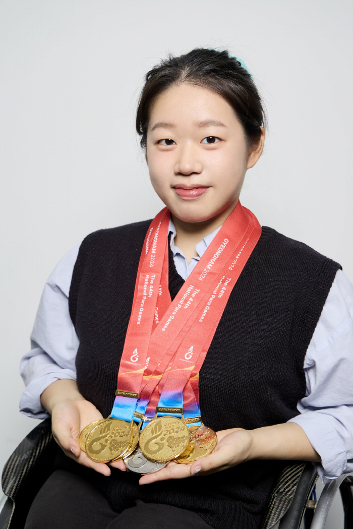 'high school senior MVP ahead of the college entrance exam'Kim Yunji's dignity...3 million won in prize money for the Paralympic Games donated to the Purme Foundation 