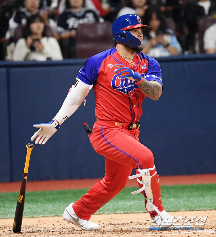 'Korea-Cuba warm-up match is futile...' Starting 6 innings without losing a point → 6 runs in the bullpen. Cuba also lost to Dominica 1-6 