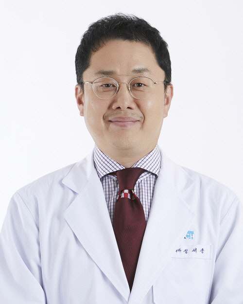 Professor Shim Se-hoon of Soonchunhyang University Cheonan Hospital won the 'Socheon Academic Award' of the Korean Association of Pediatric and Adolescent Psychiatry