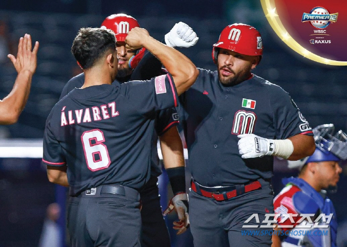 'Eight of Promise'Juan Perez's come-from-behind full base shot Mexico, 8-6 come-from-behind victory over the Netherlands, re-sustaining. Group A will decide the 2 teams going to Japan tomorrow. 