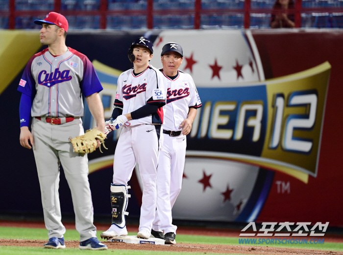 'First Starter' Choi Won-joon burst in his first at-bat! Ryu Joong Ilho, the first place for King Pyeongja!