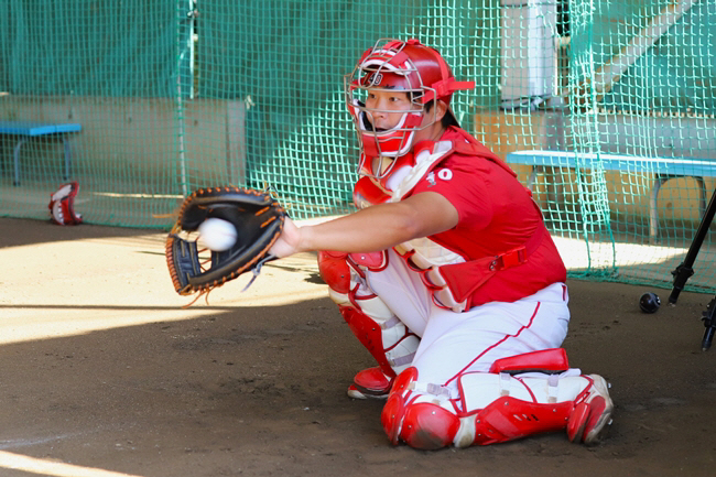 'Does it make sense for 914 ⅔ innings when he is 38 years old?' The catcher-rich club is starting a full-fledged generation change