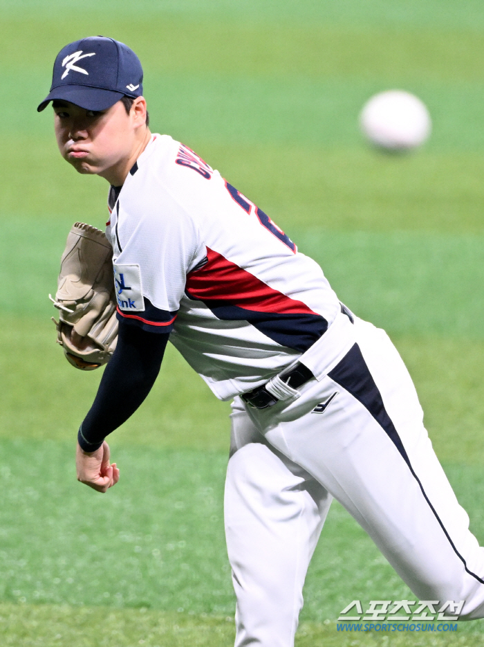 'Korea-Japan war? Nothing special.' Should I lead Ryu Joong-il to Tokyo, the 23-year-old left-hander's deep guts 