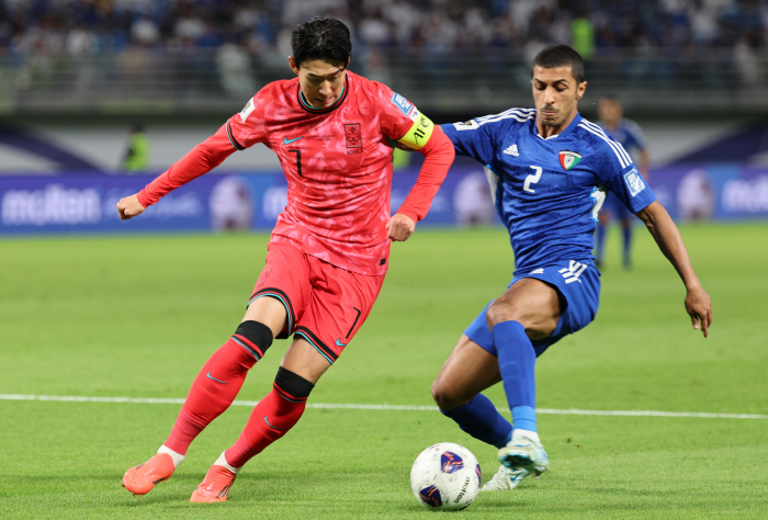 'A Match's 50th Goal'Son Heung-min'Glory shoulder to shoulder with seniors, 100% in the next match' 