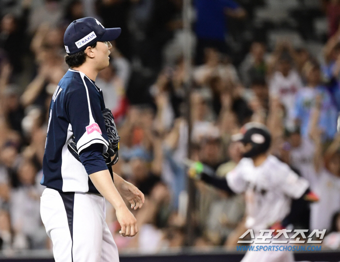 Ryu Joong Ilho, who couldn't overcome the crisis, lost 36 on a day...'Going back to Tokyo in the fog' 