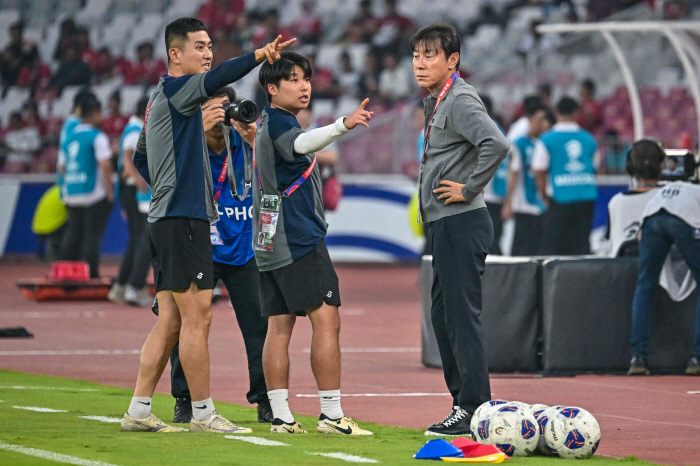 'Shin Tae-yong Magic' Leapeless in front of Japan, Indonesia 0-4 complete defeat → There is hope for Korea, Japan countdown to the World Cup early