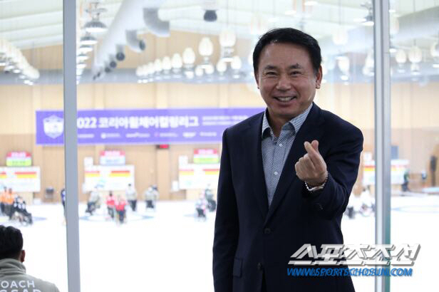 Korea 'Team Gyeonggi Province'亞 Wheelchair Curling Championship Top