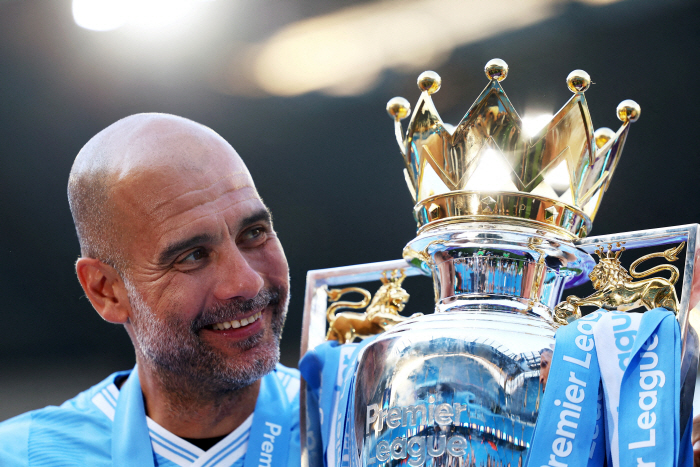 Emergency of EPL! Super emergency...Pep Guardiola confirmed to stay in Manchester City → Agreed to renew contract 11