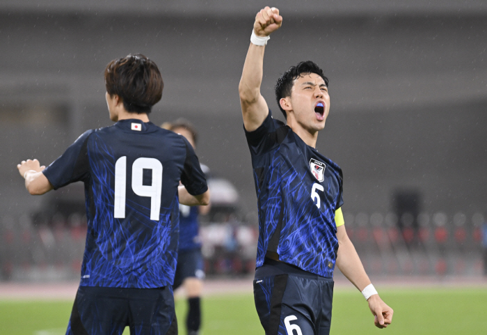 'I scored a goal in five years.'→'We've made progress!' 中 Despite the mental victory'Ogawa Koki Multi-goal'3-1 complete victory'WC 8th ridge crossed'