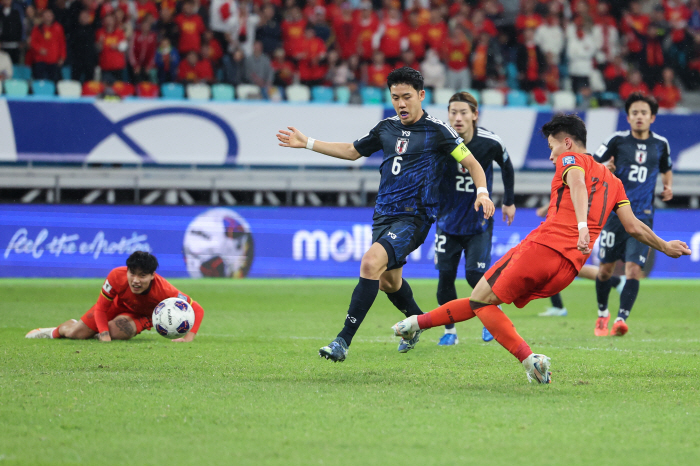 Japan virtually confirmed its advance to the World Cup, winning 3-1 away to China...'0-7 Catastrophe' 中 Revenge Failed