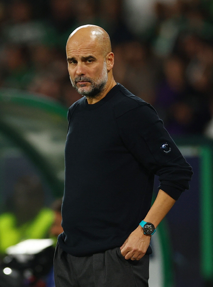 Man City fans, make some noise!' Guardiola to stay in Manchester City...英The press '11 agreement, large-scale rebuilding'