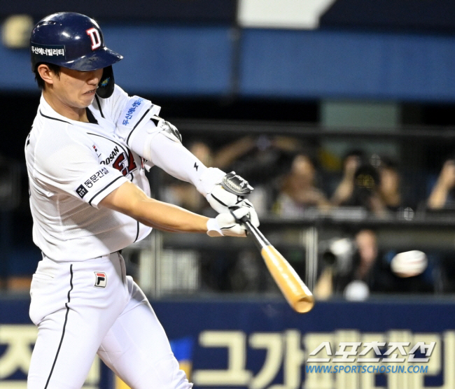 Doosan Rookie of the Year-Lotte 1R Blitz Trade Jung Chul-won, Jeon Min-jae, Kim Min-seok, Choo Jae-hyun, and Choi Woo-in carried out a 2-3 mega trade 