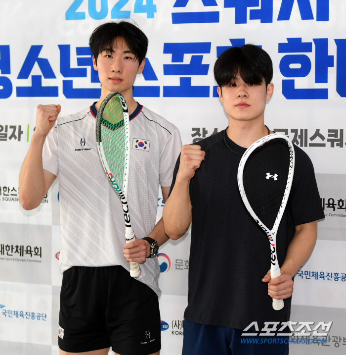 'Losing 30 kg of body 銅 in just a year and a half since entering the world' '17-year-old squash Shin Seong'Jeong Su-ah's happy and pure 運 Youth Movement