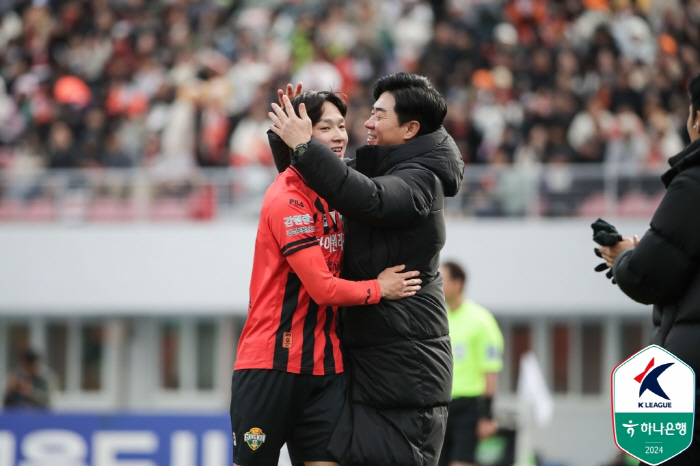  I laughed in the final match of FC Seoul. Gimcheon 3-1 and secure ACL tickets for now'Goodbye Yang Min-hyuk' Gangwon-do runner-up (Roundup)