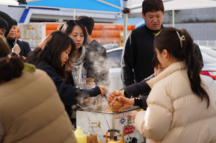 ·'Sport event  Save the region  Resolving the balance of education' Samcheok's pride of catching three birds with one stone'2024 Hydrogen Dream Samchuk' meets the heat of the nation's three to three basketball parties'