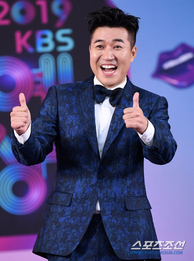 Kim Jong-min, ♥ Announced 'Married Early Next Year' with 11 Years Younger'Two-year romantic relationship will come to fruition ('Brand Class')