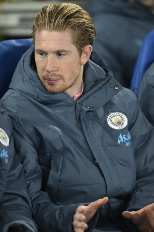 Guardiola's cool-headed outlook is that 'KDB is honest' and if he gets out of the starting lineup, The Bruyne will leave right away