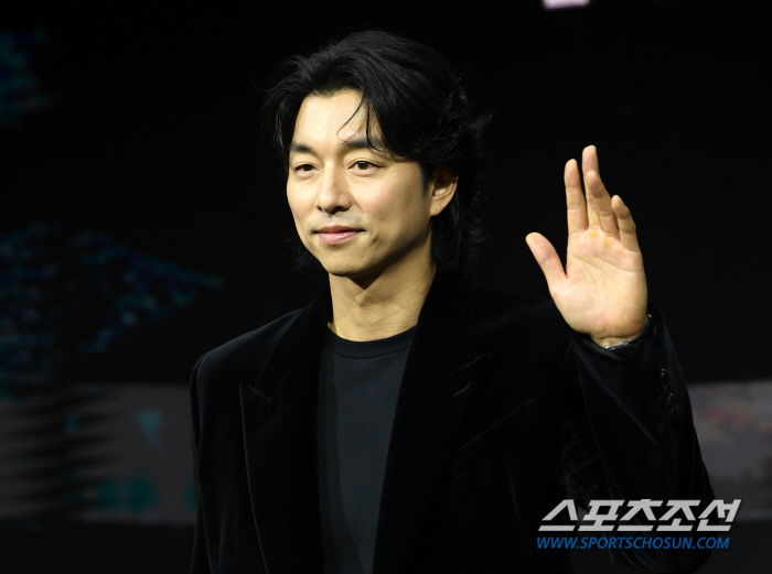  Gong Yoo Sharing 'Heart Attack '