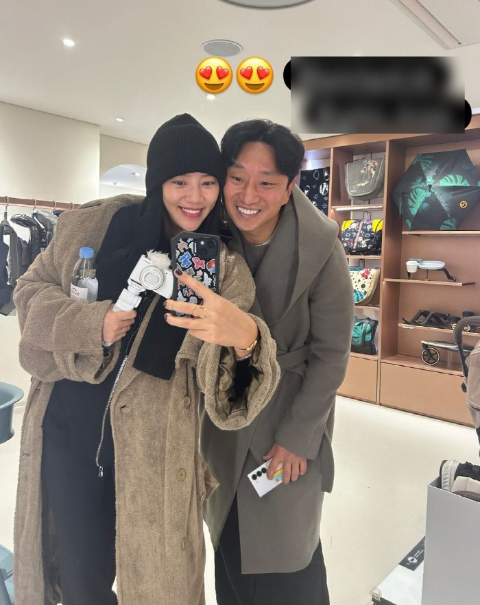 '18 Weeks of Pregnancy' Son Dambi, she's already gone to buy baby supplies..♥Shopping with Lee Kyu-hyuk