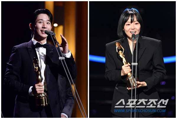 Jung Hae-in and Lee Sang-hee Win Best Supporting Actor Awards at 45th Blue Dragon Film Awards