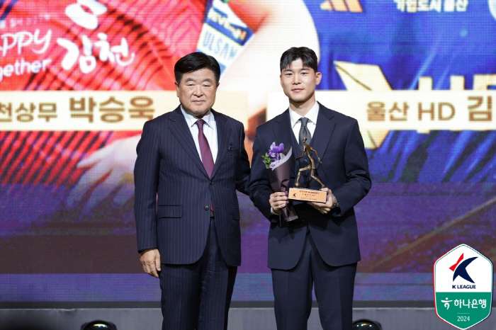  The best DF in K League 1 is Lee Myung-jae, Park Seung-wook, Kim Ki-hee, and Hwang Moon-ki